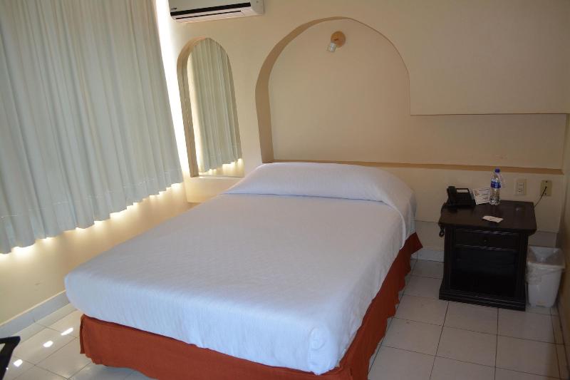 Hotel Del Parque image