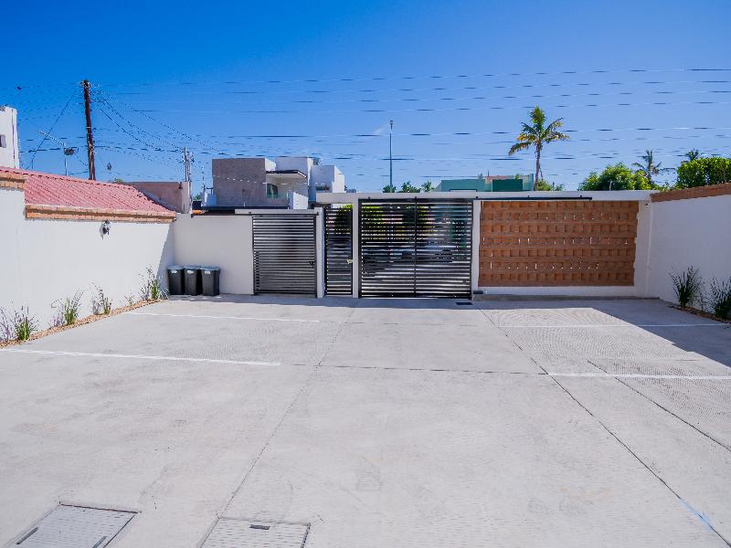 Josefa Suites — general view