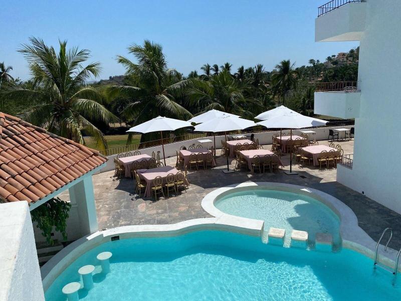 Hotel Costa Bugambilias image