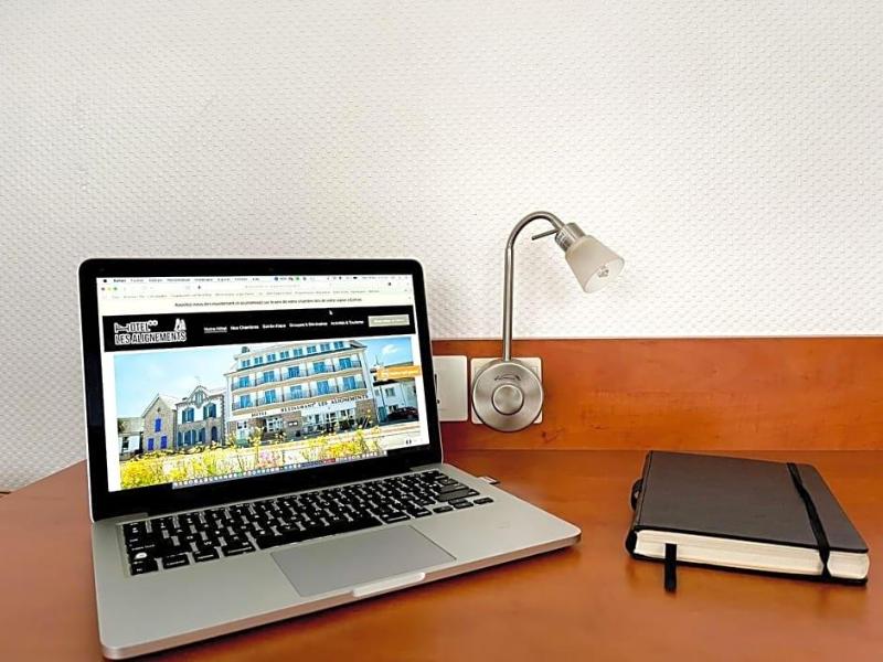 Hotel les Alignements image