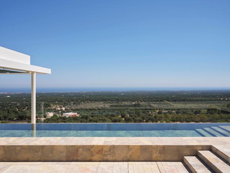 Vista Ostuni Hotel image
