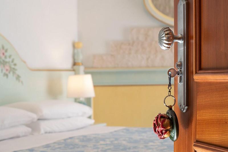 Milton Boutique Hotel - Adults Only image
