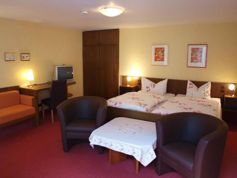 Hotel Gasthof Schuster Und Gv Stehaus image