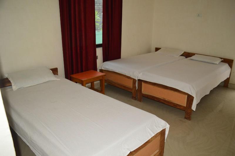 Middle Way Home Stay — exterior view