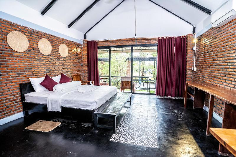 Bat Rice Resort image