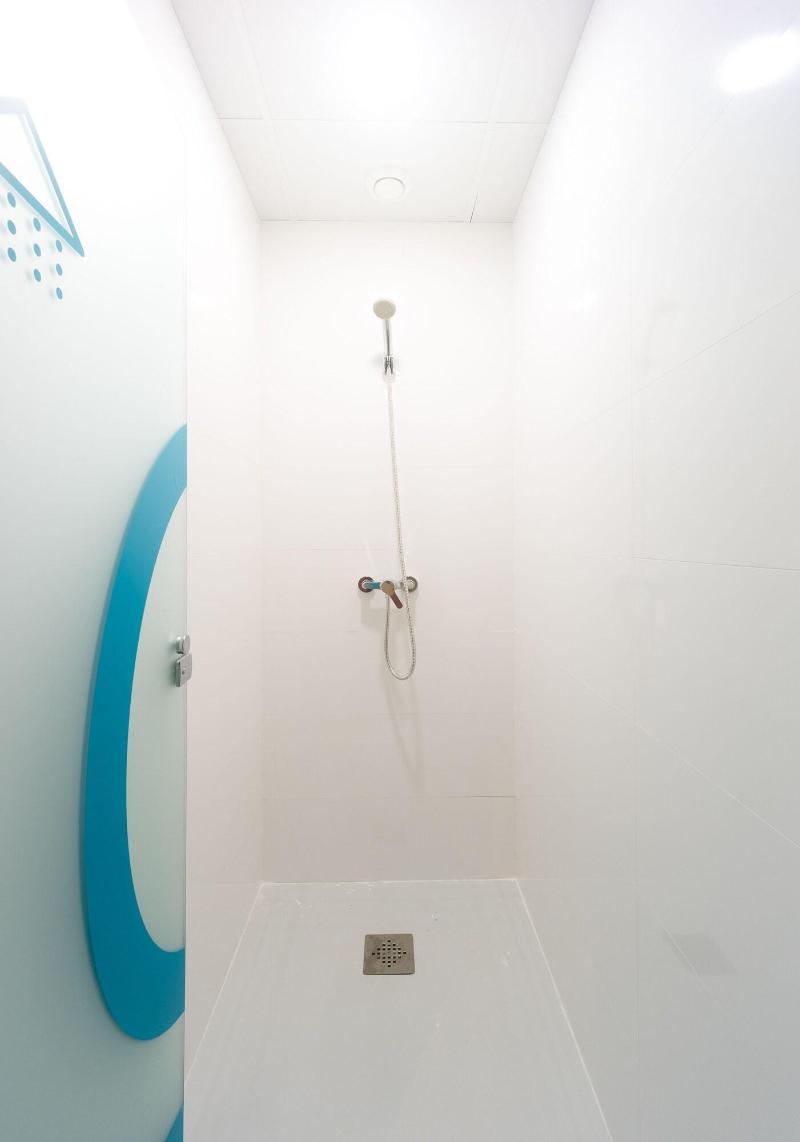 Konk Hostel image