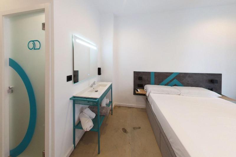 Konk Hostel image
