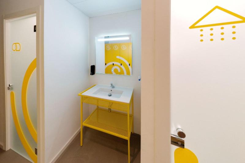 Konk Hostel image