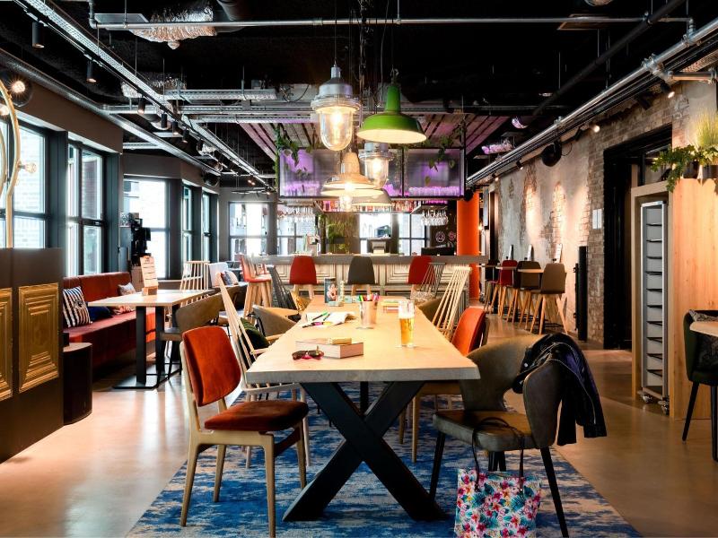Moxy The Hague image