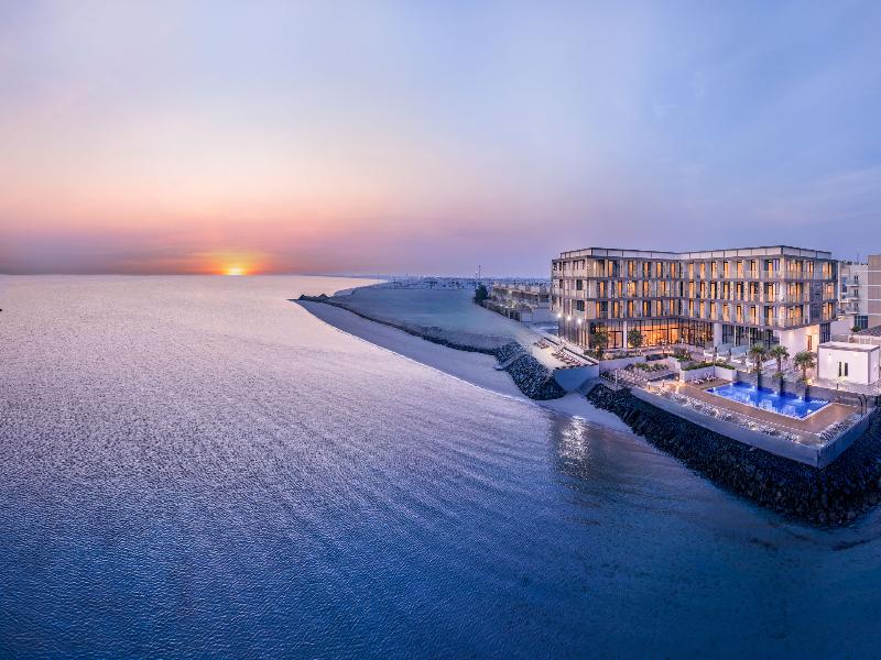 Beach Bay Hotel Mirfa image
