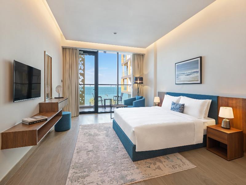 Beach Bay Hotel Mirfa image