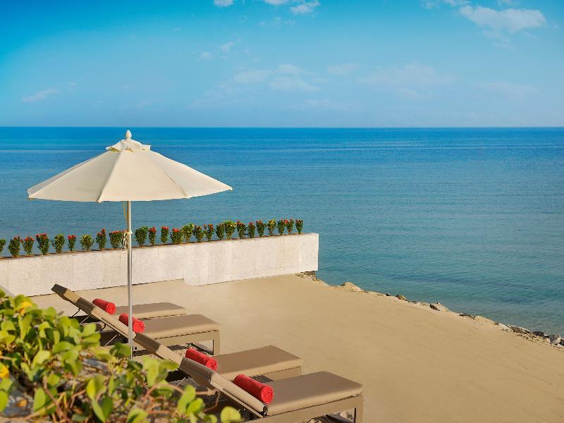 Beach Bay Hotel Mirfa image