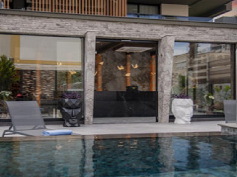Sealife Royal Suites image