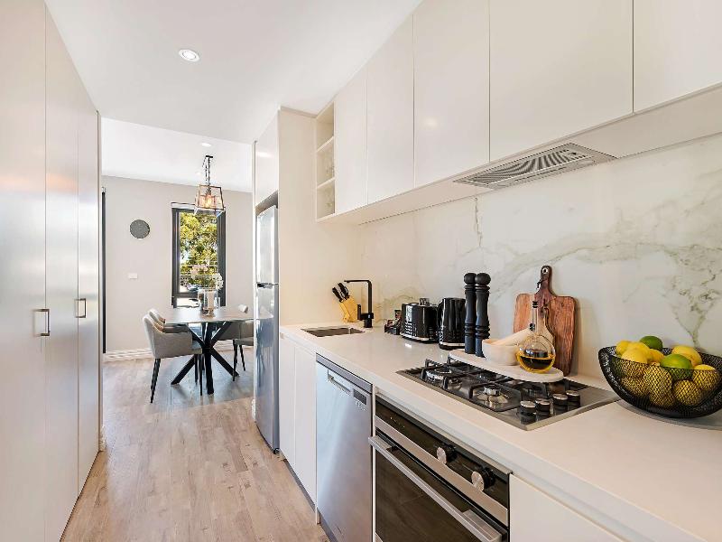Manhattan Apartments - Notting Hill image