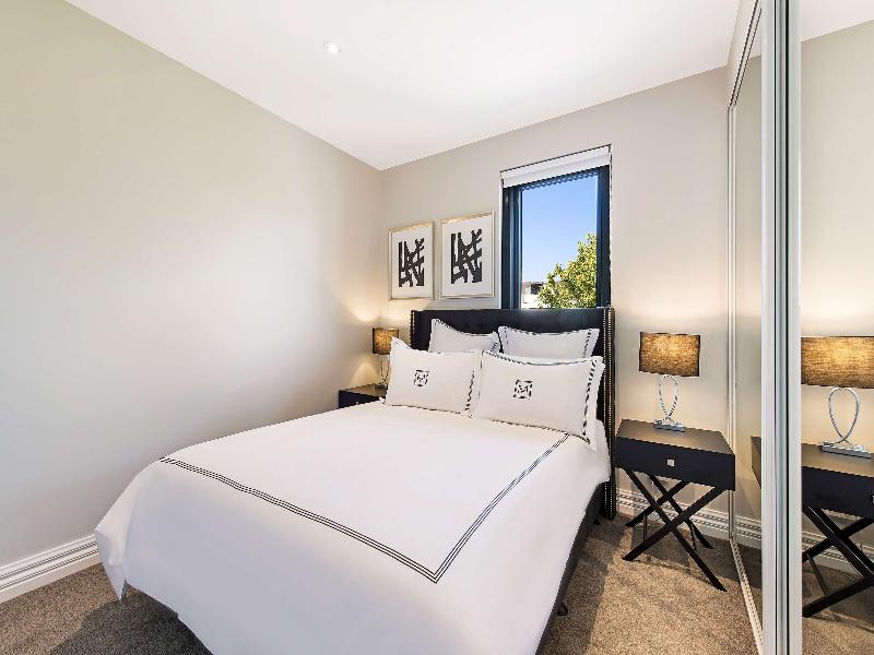 Manhattan Apartments - Notting Hill image
