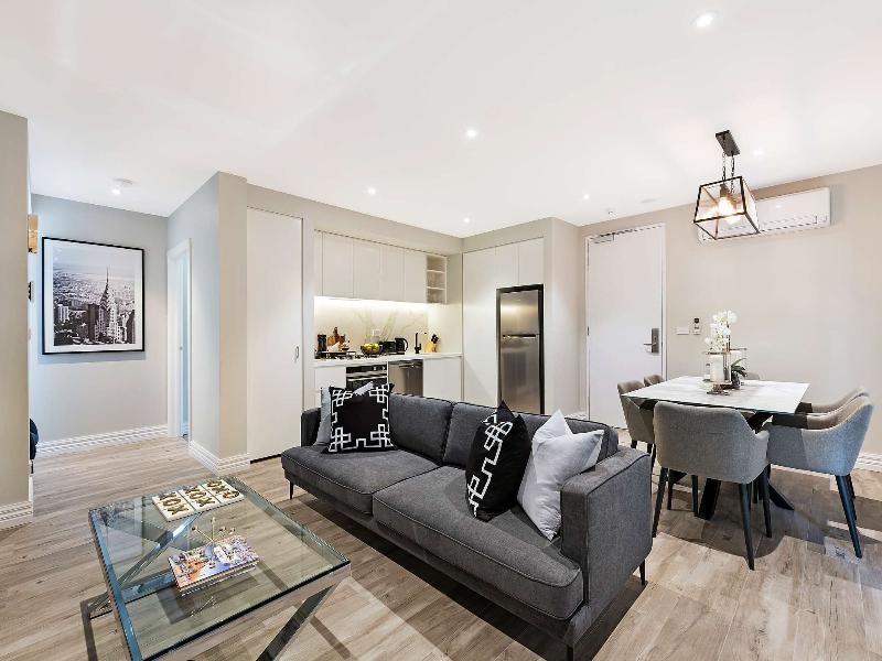Manhattan Apartments - Notting Hill image