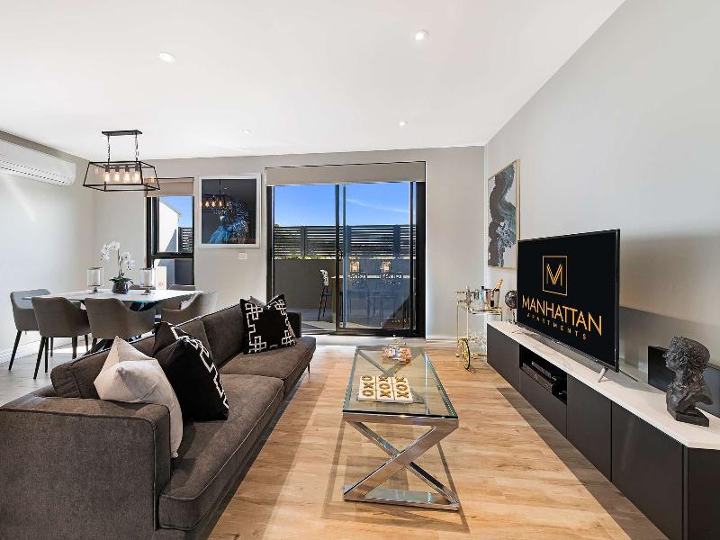 Manhattan Apartments - Notting Hill image