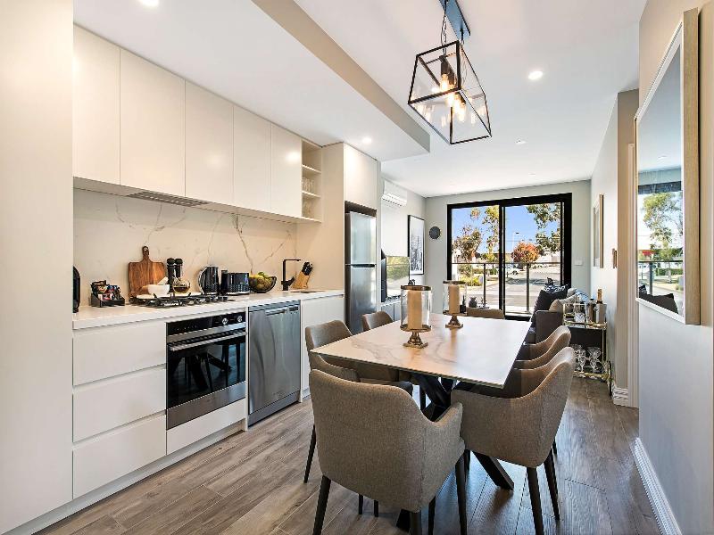 Manhattan Apartments - Notting Hill image