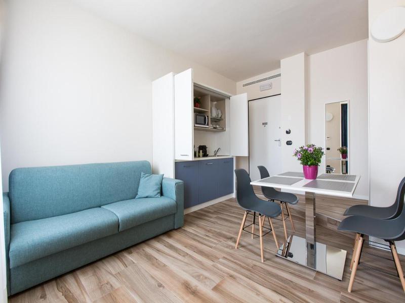 Aparthotel Isola image