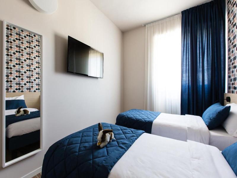 Aparthotel Isola image