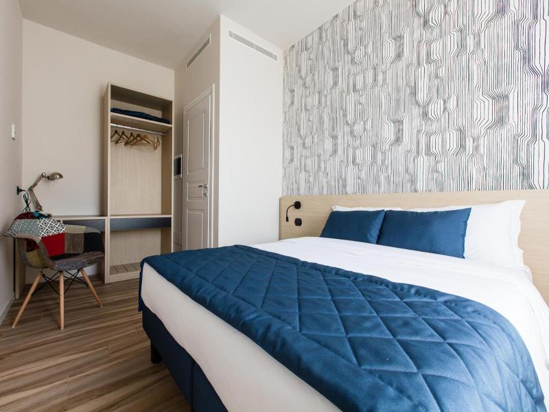 Aparthotel Isola image