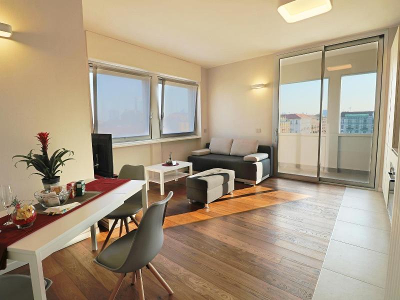 Aparthotel Isola image