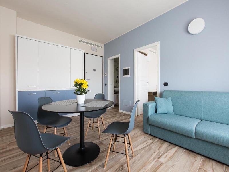 Aparthotel Isola image