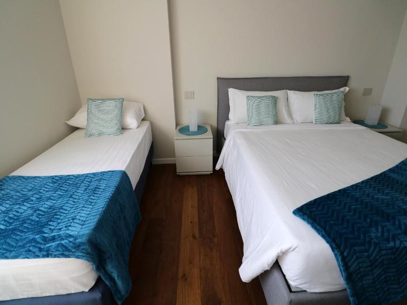 Aparthotel Isola image