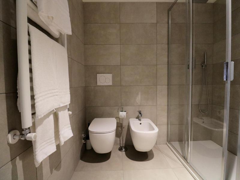 Aparthotel Isola image