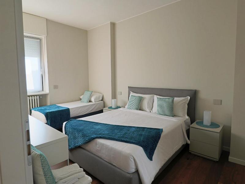 Aparthotel Isola image