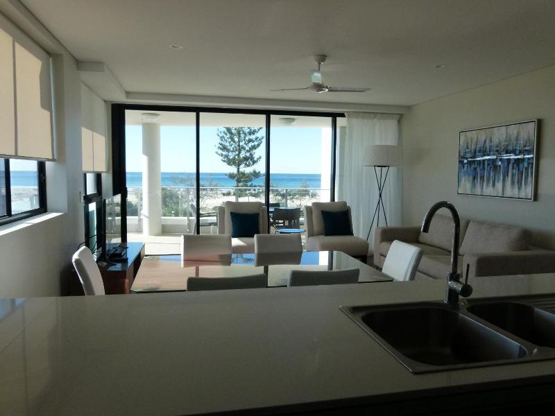Pure Kirra image