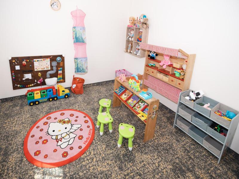 Kikelet Club Hotel image