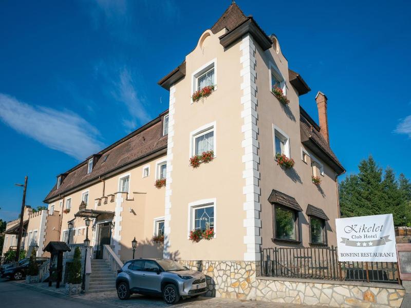 Kikelet Club Hotel image