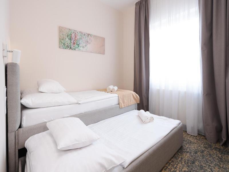 Kikelet Club Hotel image
