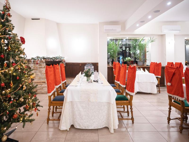 Kikelet Club Hotel image
