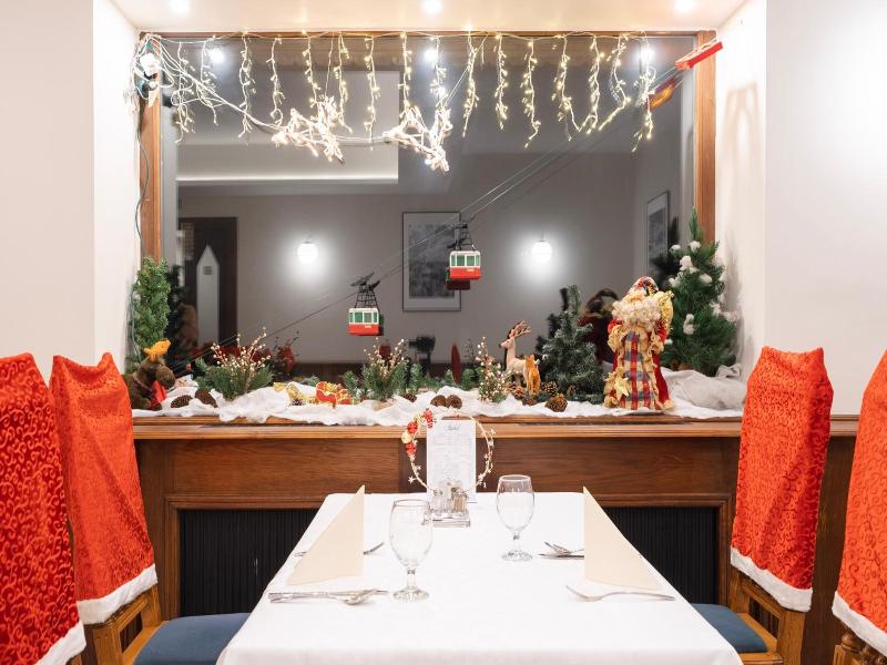 Kikelet Club Hotel image