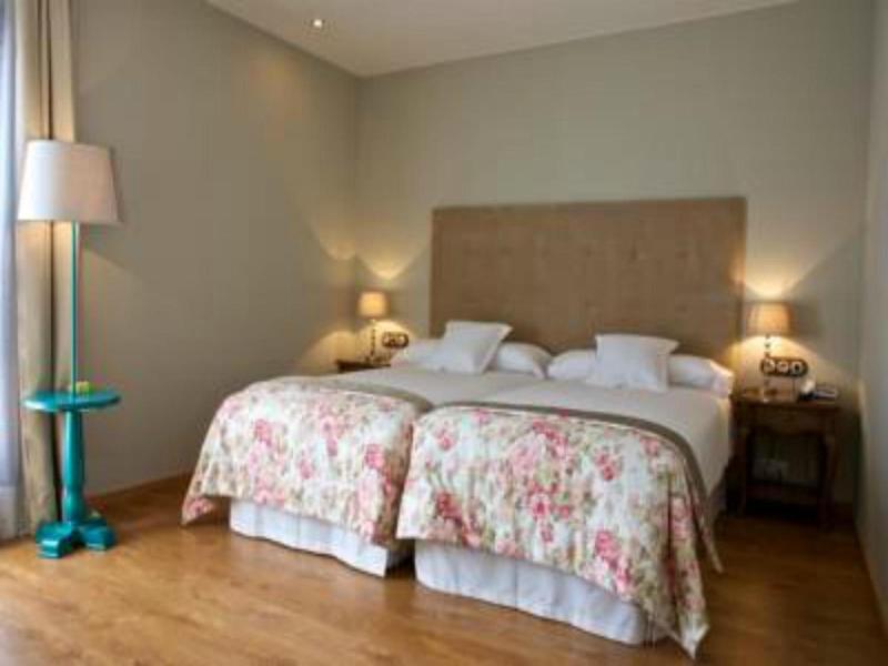 Hotel Villa Monter image