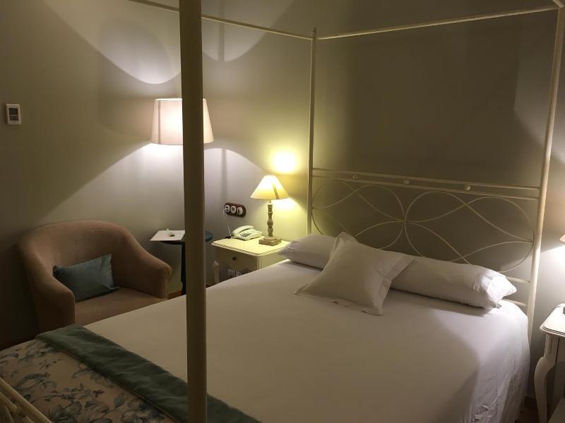 Hotel Villa Monter image