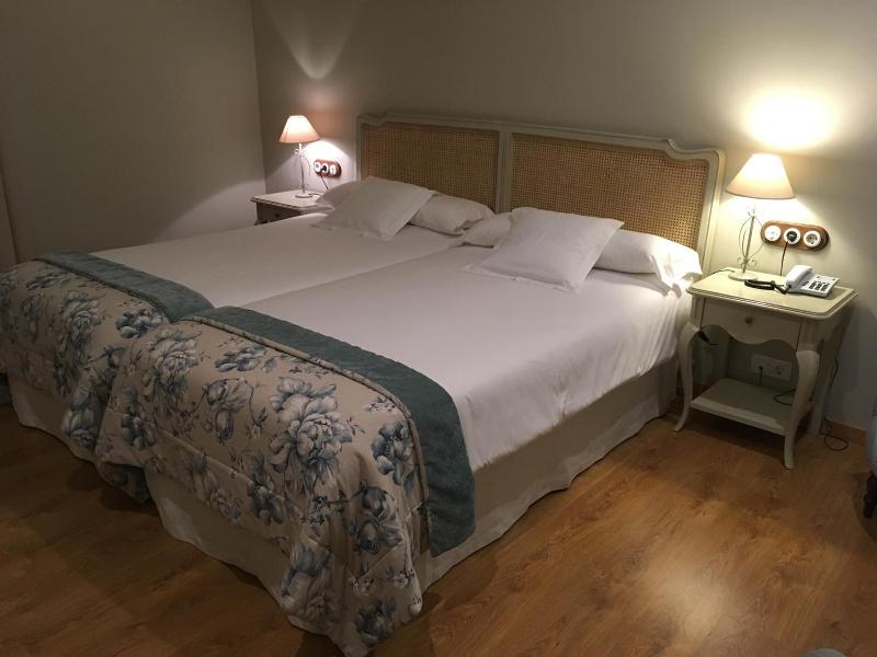 Hotel Villa Monter image