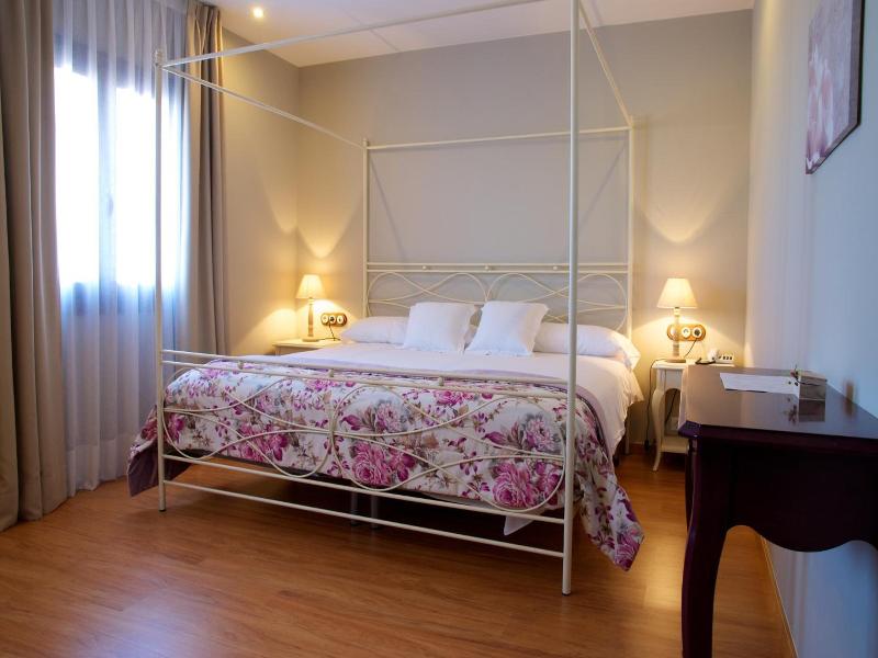 Hotel Villa Monter image