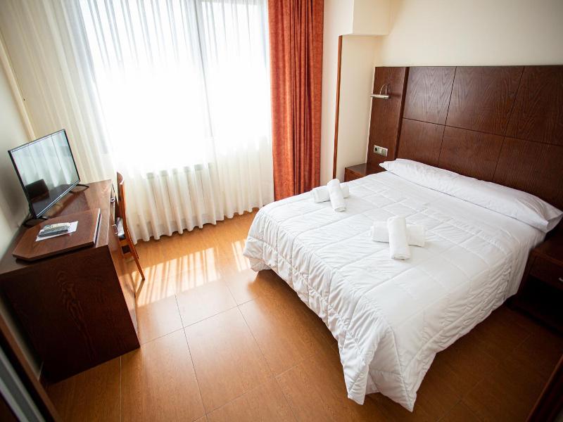 Hotel Villa De Carcar image