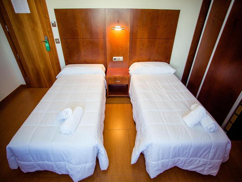 Hotel Villa De Carcar image