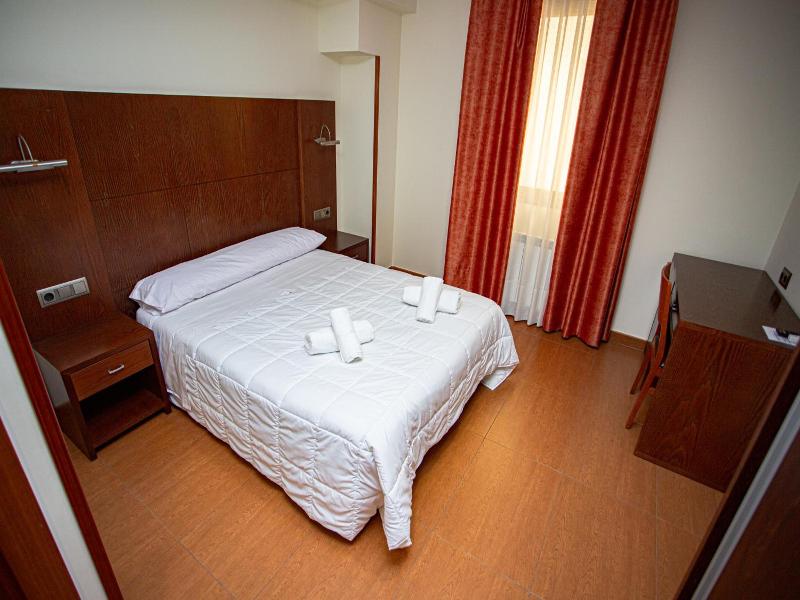 Hotel Villa De Carcar image