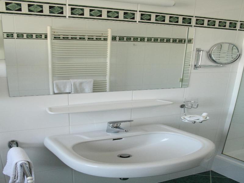 Seehotel Ressmann image