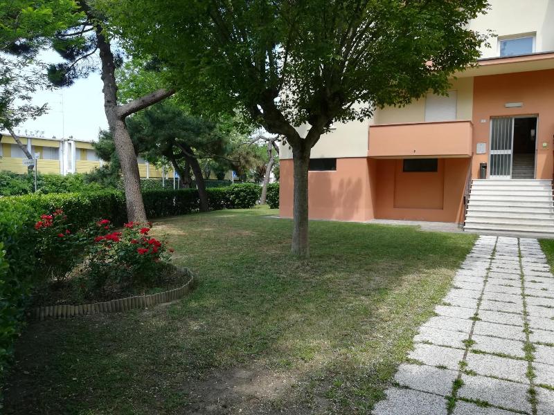 Aurora Residence image
