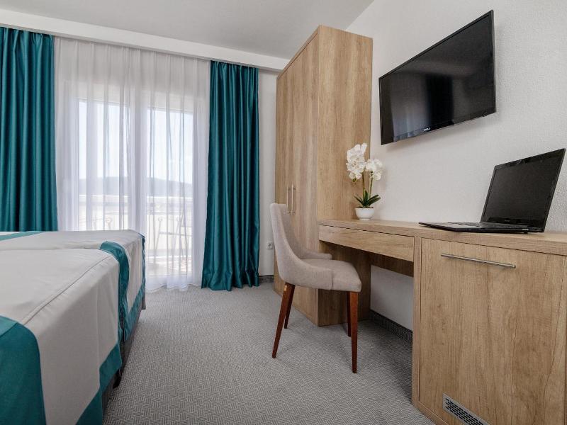 Hotel Porat image