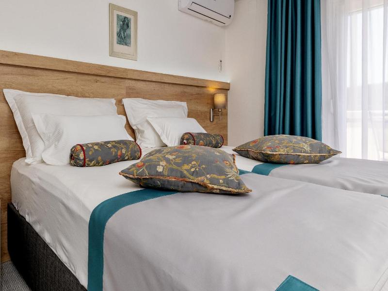 Hotel Porat image