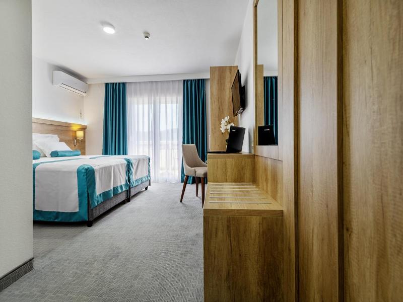 Hotel Porat image