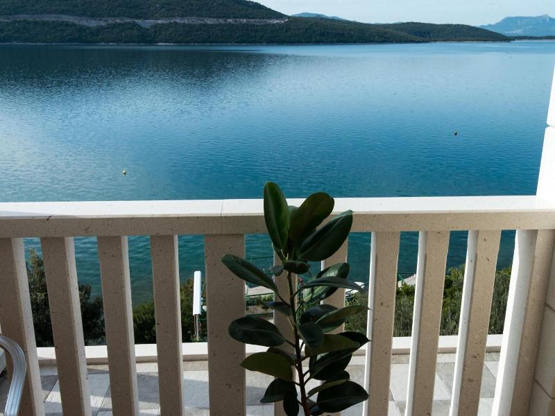 Hotel Porat image