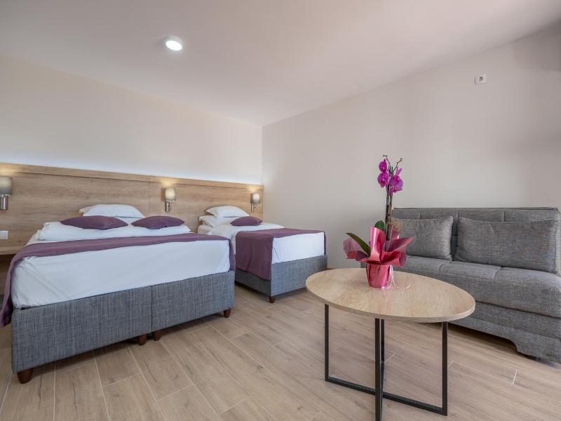 Hotel Porat image